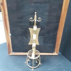 easel gold metal home decor rental