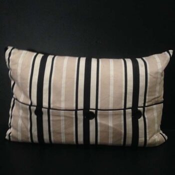 throw pillow decor rental